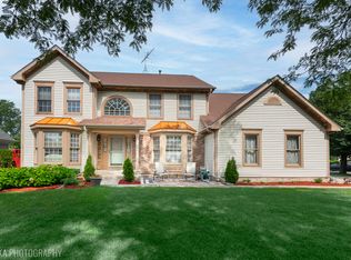 1060 Elma Ave, Elgin, IL 60120