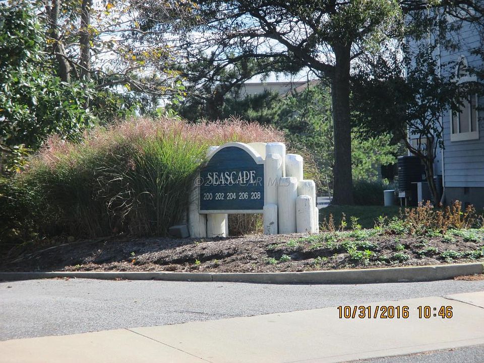 1st image of 206 N Heron Dr #20611D