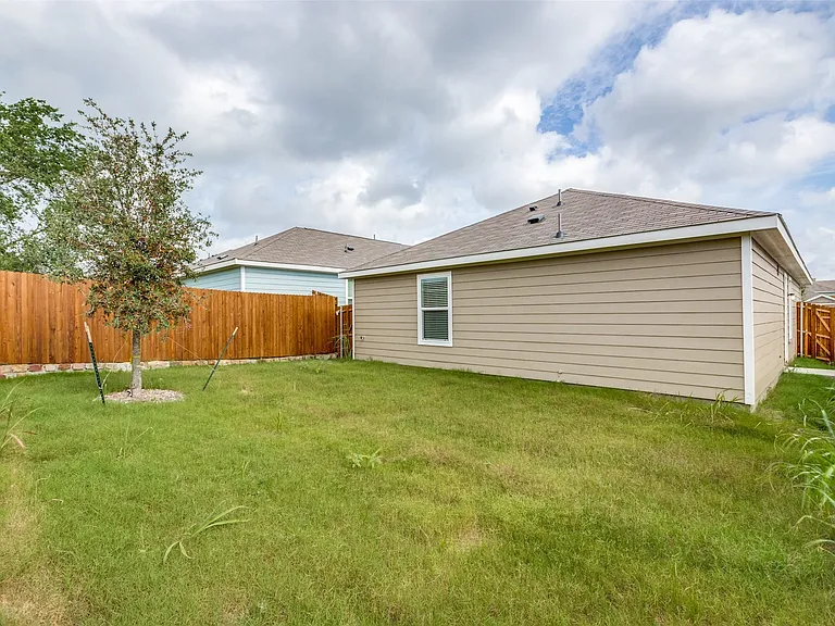 3505 Flicker Ln — Photo 25