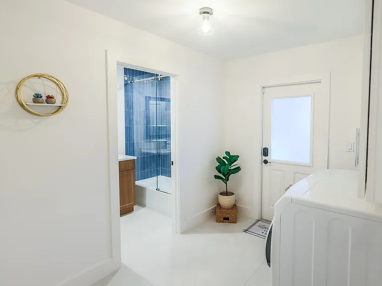 3127 Sherwood Blvd — Photo 14