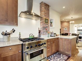 1348 Emerald St NE, Washington, DC 20002