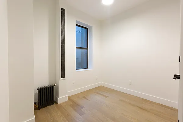 Rented by MNS | media 26