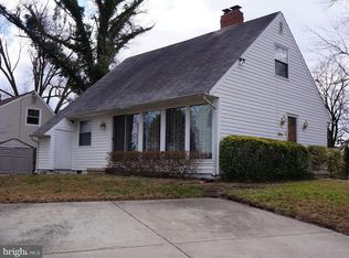 5714 Ridgway Ave, Rockville, MD 20851
