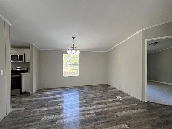 4th image of 27241 Long St