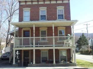 51 N Chestnut St #A, Beacon, NY