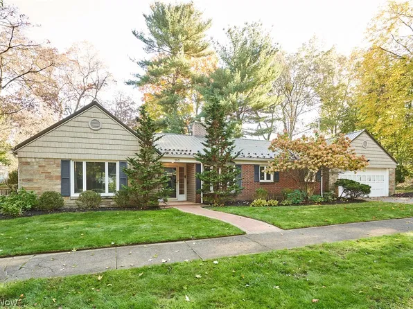 185 Grandin Rd, Akron, OH 44313