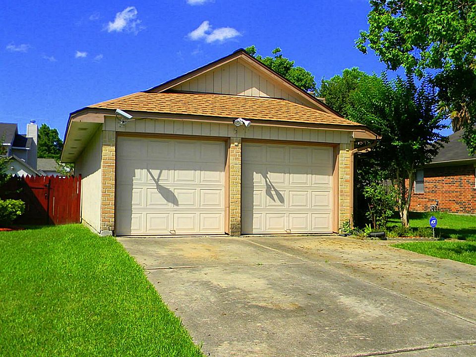 1st image of 11611 Eaglewood Dr