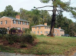 204 Burton Ct, Charlottesville, VA 22901