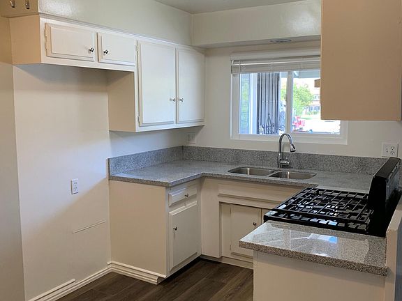 4th image of 655 Lemar Park Dr APT D