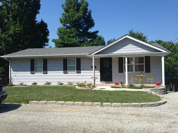 237 S Riebeling St, Columbia, IL 62236