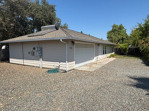9710 Kent St Photo 1