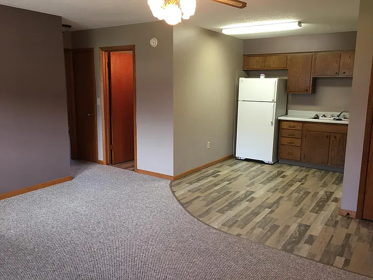 104 S Sheakley Ave #2 — Photo 2