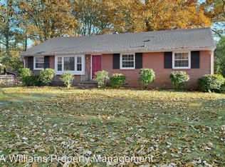 1413 Robindale Rd, North Chesterfield, VA 23235