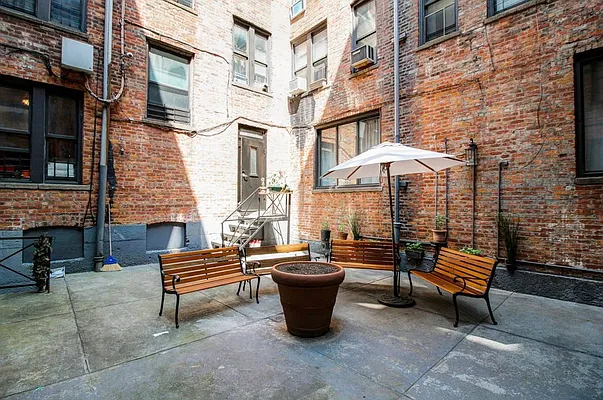 Rented by Next Door Realty NYC | media 14