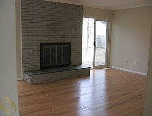 3rd image of 43428 Galway Dr