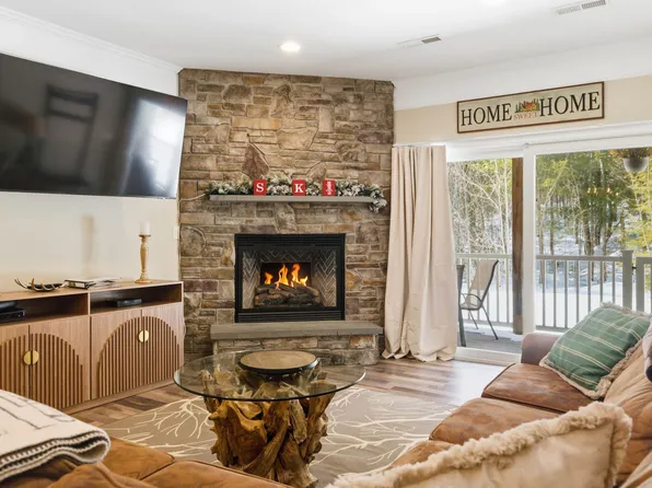 8 Twin Tip Terrace #3, Lincoln, NH 03251