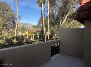6352 N Barcelona Ln, Tucson, AZ 85704