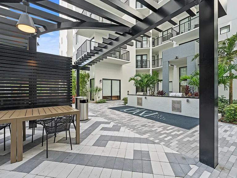 Leksa at Cityplace — Photo 65