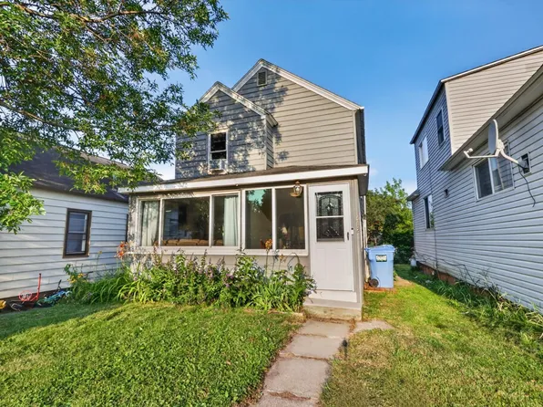 312 4th Ave, Bovey, MN 55709