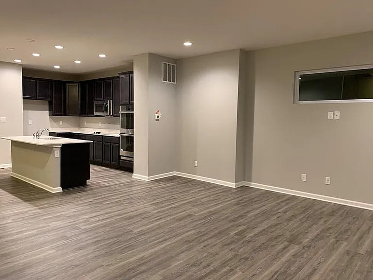 2911 Kirkbride Way — Photo 8