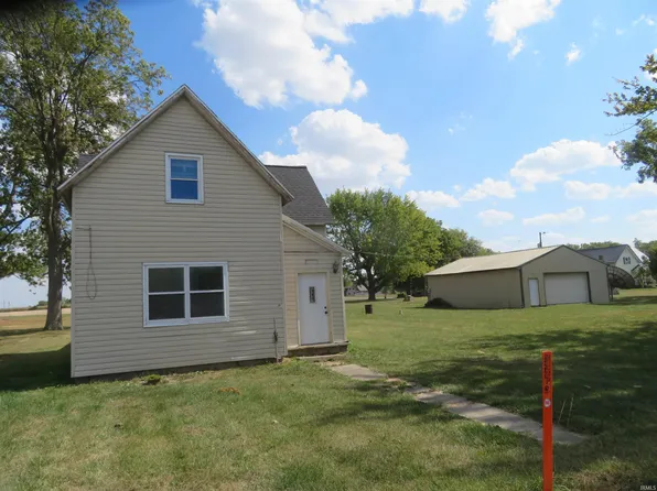 13447 S Main St, Young America, IN 46998