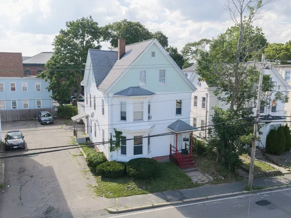 557 Montello St, Brockton, MA 02301