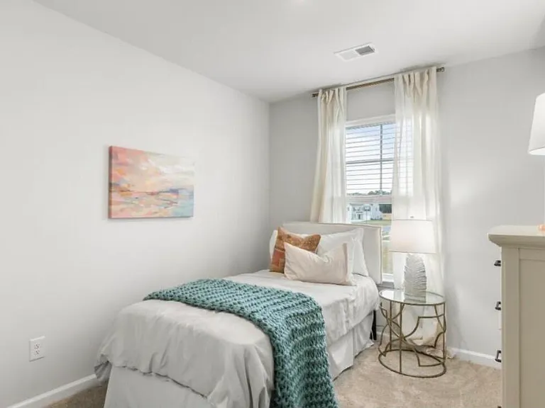 174 Yarrow Way — Photo 14