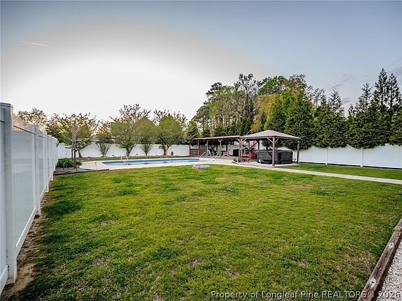 2nd image of 21 Brown Stone Dr