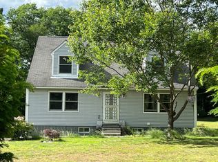 15 White Tail Dr, Northfield, NH 03276