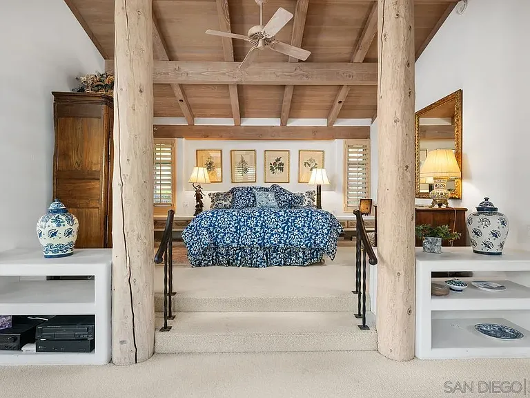 17240 Avenida De Acacias — Photo 28
