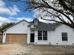 504 Park Center Blvd, Saginaw, TX 76179