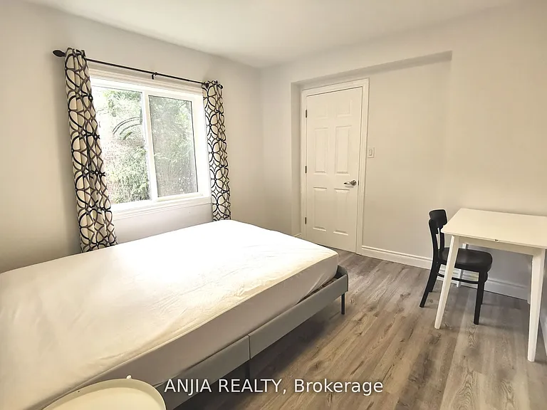 256 Homewood Ave #1 — Photo 5