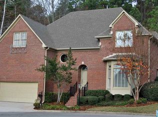 2502 River Trace Cir, Vestavia, AL 35243