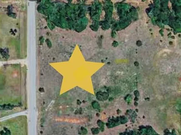 S Henney Rd, Choctaw, OK 73020