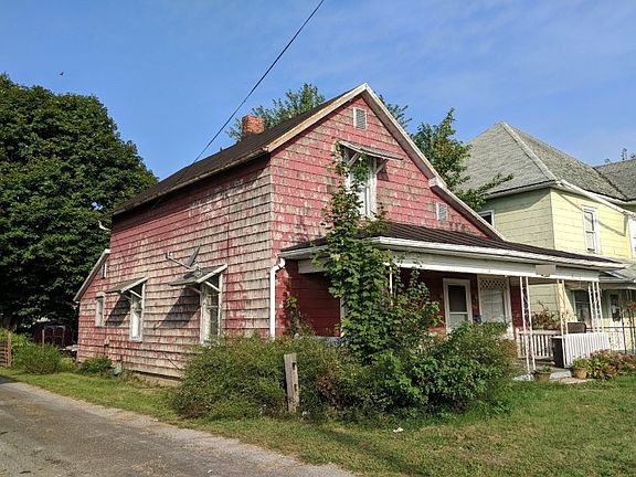 3rd image of 128 S Leighton St