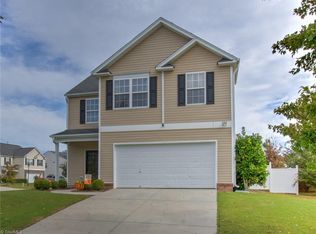 5103 Silverbrook Dr, Mc Leansville, NC 27301