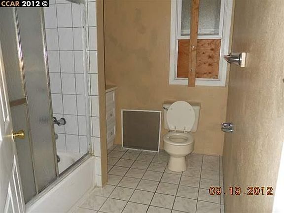 5th image of 2070 85th Ave