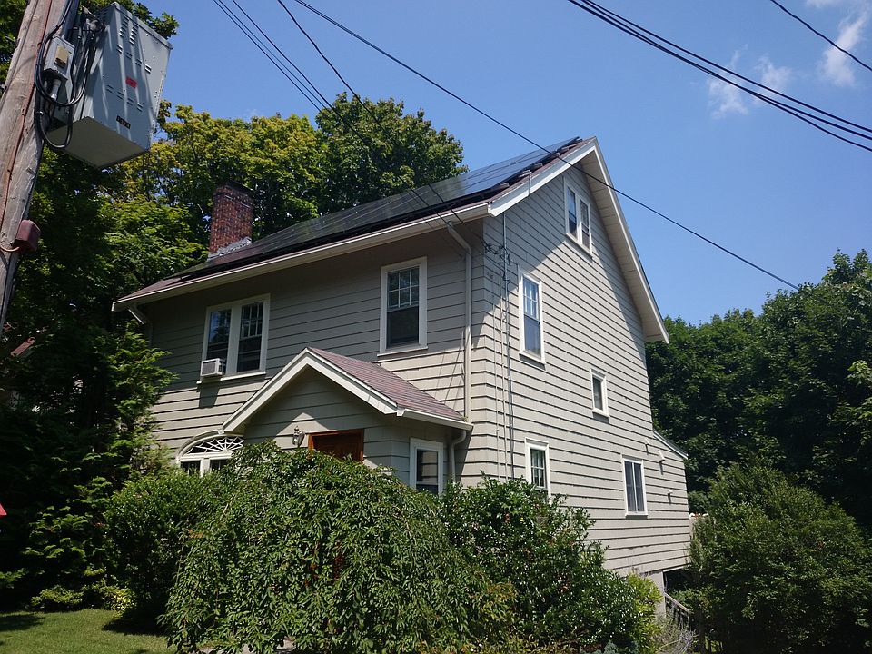 2nd image of 217 Mason Ter