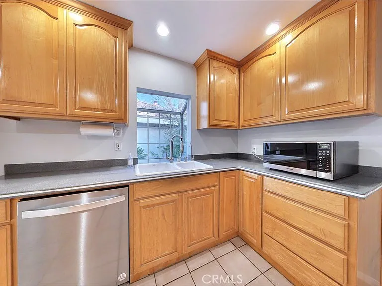 118 W Magna Vista Ave #118 — Photo 13