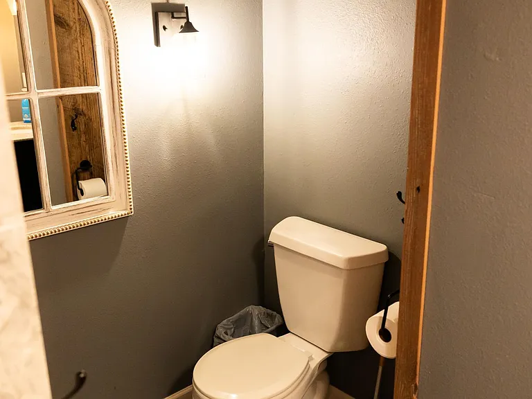 304 SE Highway 101 — Photo 27