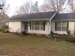 715 W 30th Ave, Pine Bluff, AR 71603