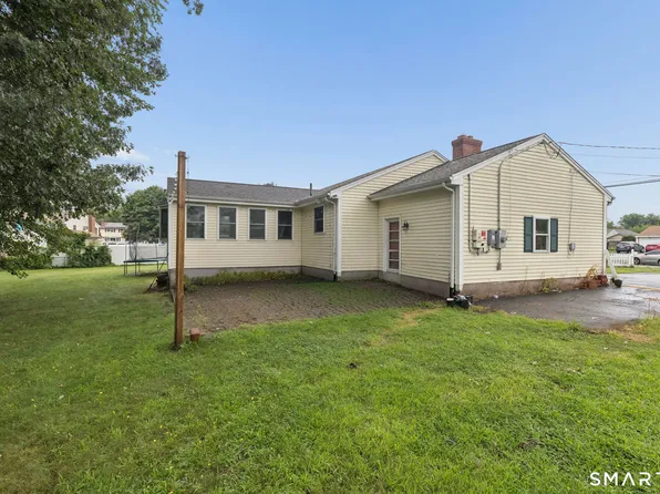 61 University Avenue, East Hartford, CT 06108