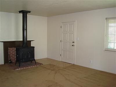 4th image of 5616 Walnut Ave