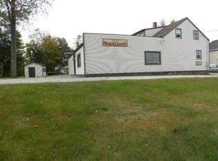 23 Cross St, Auburn, ME 04210