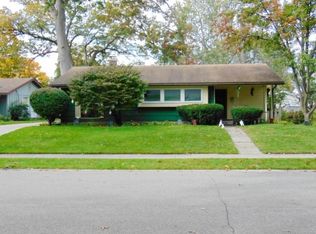 1215 Whitehall Dr, South Bend, IN
