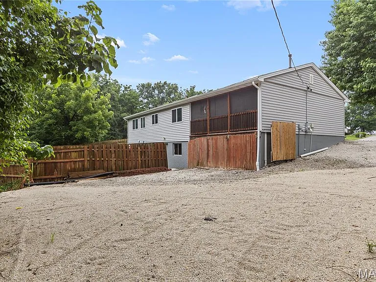 132 Keene Ct — Photo 28