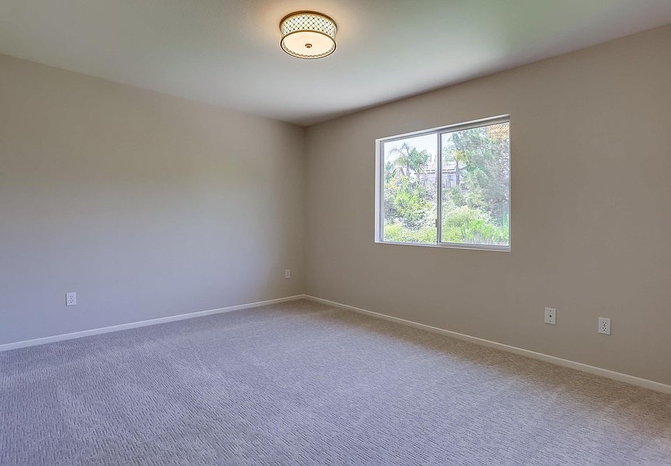 2nd image of 12352 Cornwallis Sq