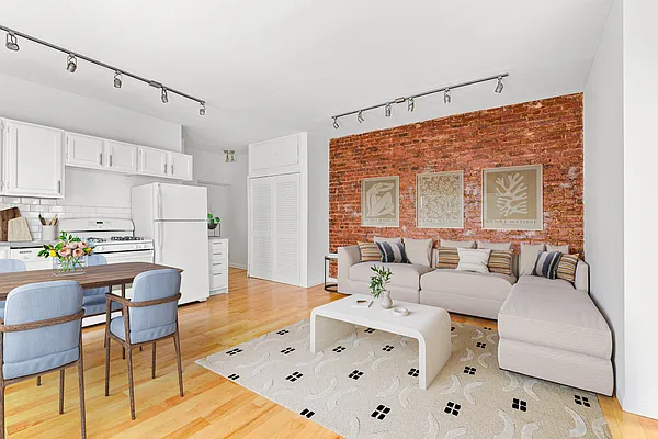 Sold by Compass | media 1