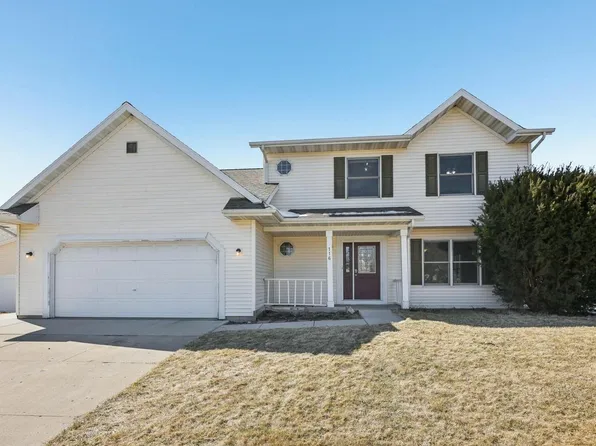 116 Evergreen DRIVE, Delavan, WI 53115