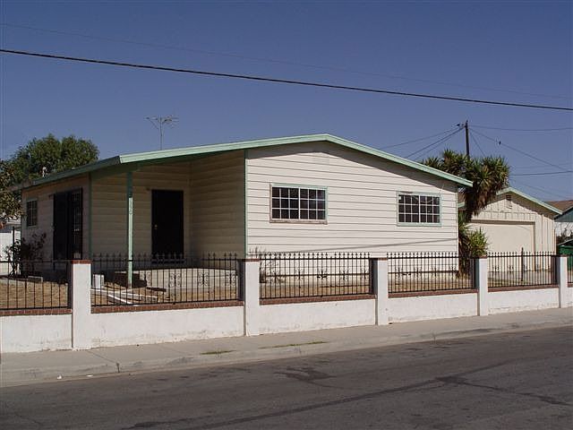 1st image of 25350 Margaret Ave